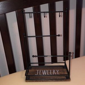 Jewelry holder